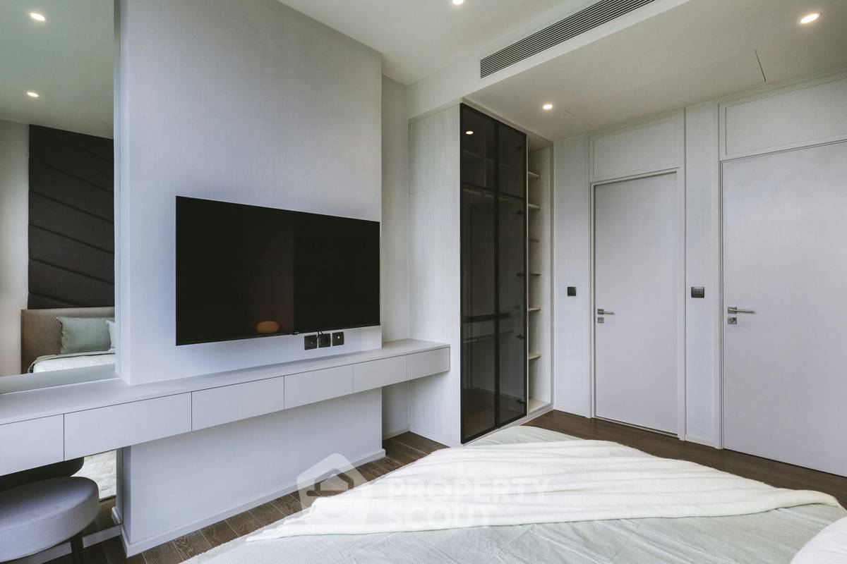 picture 2-BR Condo at Muniq Langsuan near BTS Ratchadamri (ID 2952745) - 15/15