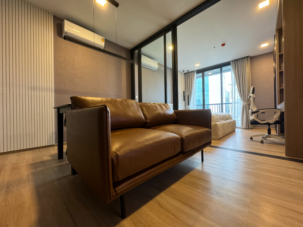 picture Large one bedroom near Siam (only 2 stops) Nicely decorated on a low floor with clear view - 11/55