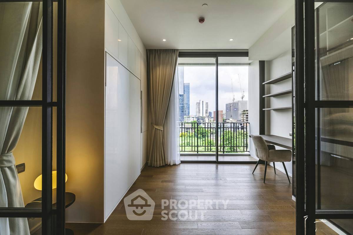 picture 2-BR Condo at Muniq Langsuan near BTS Ratchadamri (ID 2952745) - 5/15