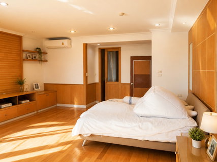 Luxury Riverside Condominium at Riverine Place, Nonthaburi Rare Unit | 3 Bedrooms, 4 Bathrooms | 235.93 sq.m.