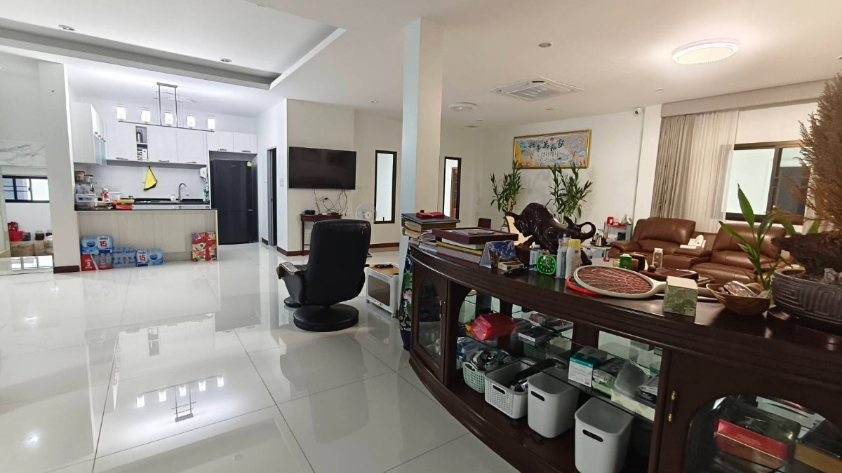 รูป 📢 [ขาย] ✨ บ้านหรู ซอยท่าข้าม 8 ✨ จำนวน 7 ห้องนอน 8 ห้องน้ำ, ตกแต่งพร้อมพักอาศัย พร้อมห้องใต้ดินส่วนตัว, ใกล้ BASIS International School - รูปที่ 14/20