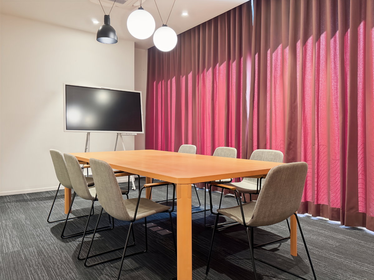 รูป สำนักงานฝันที่ออกแบบเฉพาะสำหรับ 2 คนใน Spaces Ratchathewi - รูปที่ 5/6