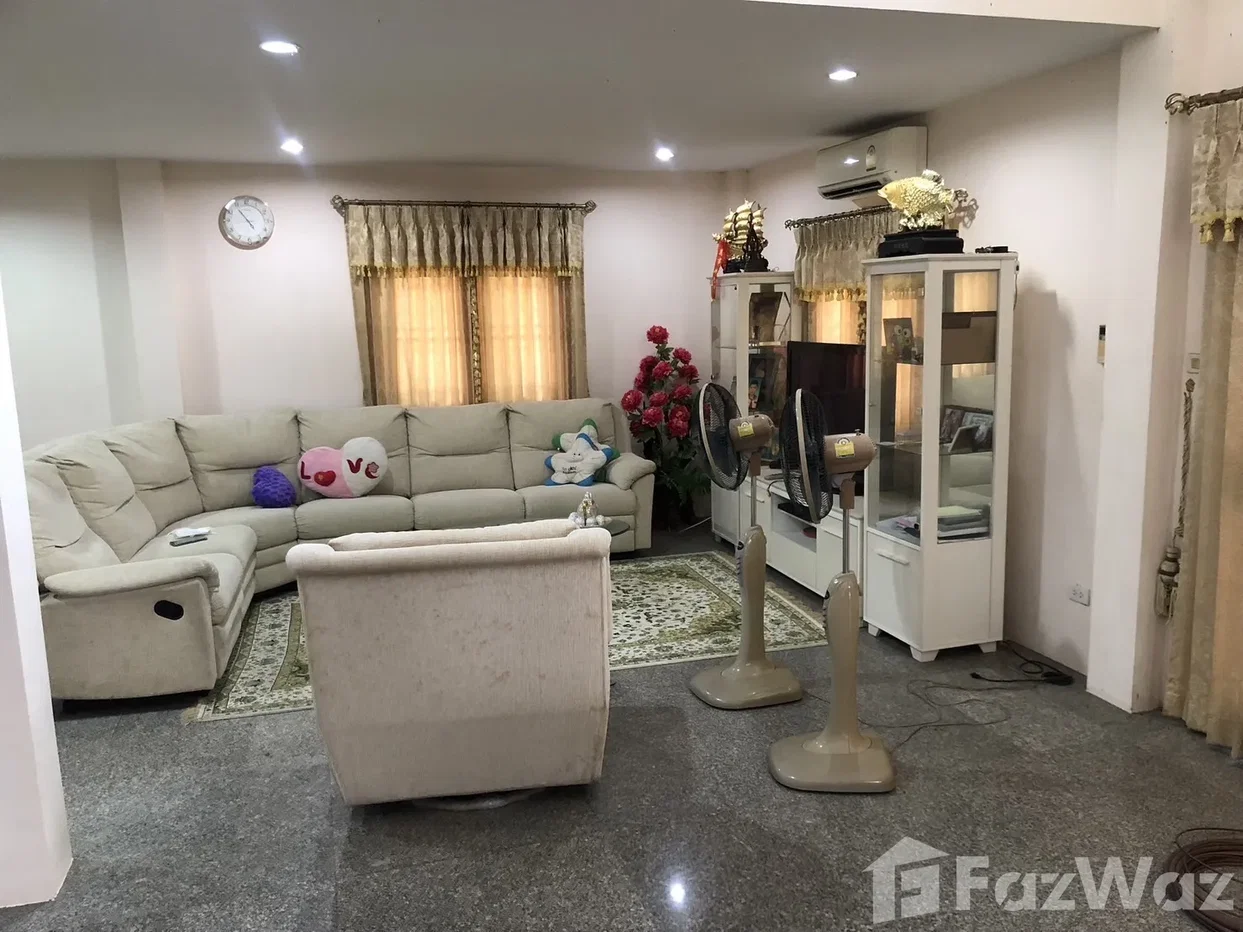 picture Soothing Abode: 400SqM House in Baan Wichit, Phuket 1373788 - 6/8