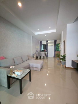 ทาวน์เฮ้าส์ 3-ห้องนอน ที่ เดอะ แคนวาส สุขุมวิท-สำโรง ใกล้ BTS สำโรง (ID 2431042)