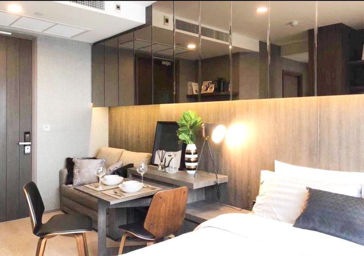 ว่างพร้อมอยู่✨🥰 Ashton chula-Silom ตรงข้าม จามจุรีสแควร์ ใกล้ MRT วัดหัวลำโพง contact Line:katk03 (มีหลายห้อง)