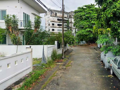 picture 240 sq.m. of filled land, Soi Nawamin 26, Bang Kapi. - 8/12