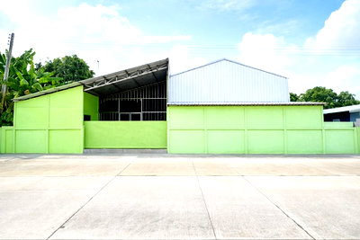 เช่าโรงงาน โรงเรียนเปรมฤทัย : โกดัง 800 ตร.ม. ลด40% เลียบด่วนลำลูกกา พร้อมออฟฟิศ 4 ห้อง สวนสาธารณะบึงคำพร้อย 850 ม. ปทุมธานี คลอง5 ด่านเก็บเงินธัญบุรี 450ม.
