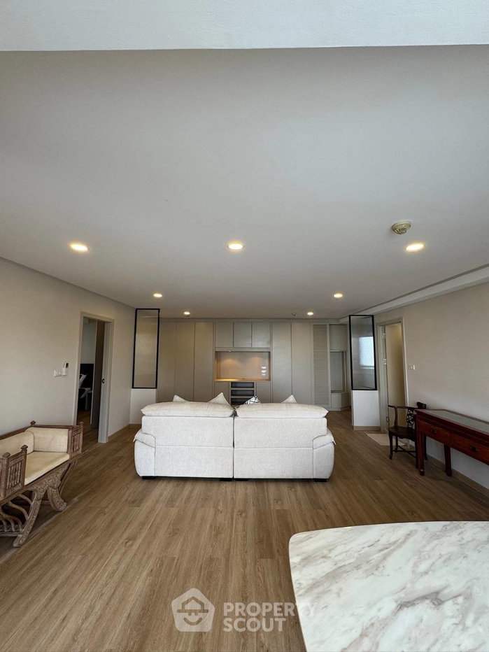 รูป คอนโด 2-ห้องนอน ที่ ศุภาลัย เพลส สุขุมวิท 39 ใกล้ BTS พร้อมพงษ์ (ID 2952493) - รูปที่ 2/15