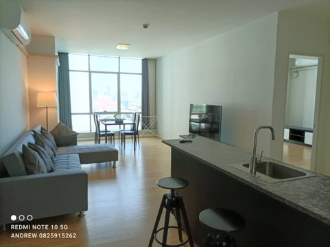 For Rent Baan Sathorn Chaopraya spacious 2 Bedrooms with river view near BTS Saphan Taksin and BTS Charoen Nakhon 