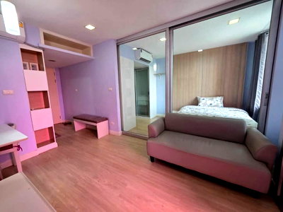 Condos for sale : [FOR SALE] Condo Near MRT Huai Khwang – The Colory Vivid