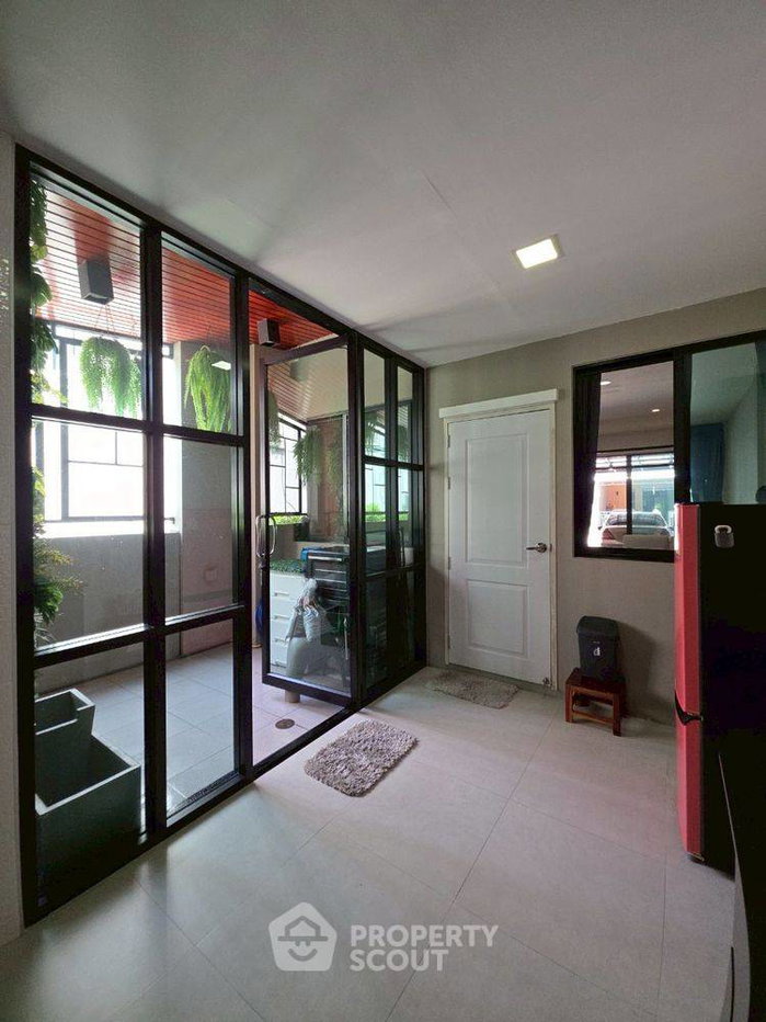 รูป ทาวน์เฮ้าส์ 3-ห้องนอน ที่ เดอะ แคนวาส สุขุมวิท-สำโรง ใกล้ BTS สำโรง (ID 2431042) - รูปที่ 7/13