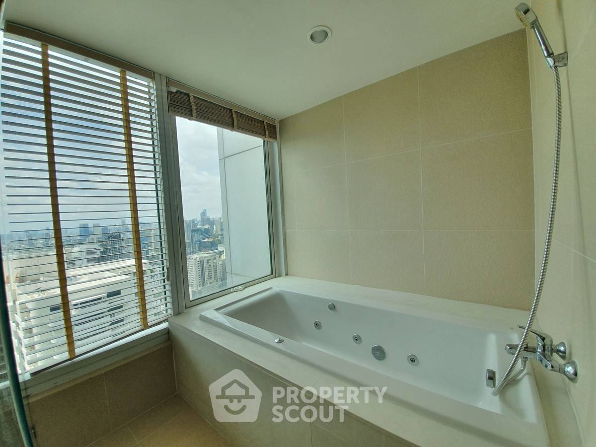 picture 4-BR Condo at Circle Condominium near MRT Phetchaburi (ID 2749962) - 26/30