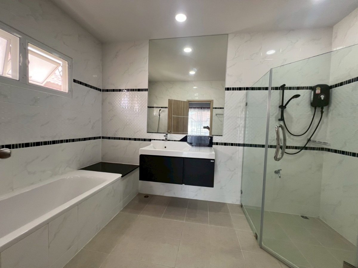 รูป บ้านเดี่ยว หมู่บ้านแกรนด์ล้านนา เมอริเดียน - รูปที่ 9/13