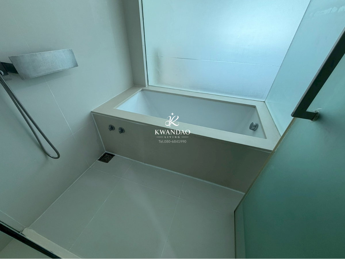 รูป ให้เช่า The Room Sukhumvit 21 ห้องใหญ่ Rare Item 53 ตร.ม. ใจกลางอโศก เฟอร์ครบ พร้อมเข้าอยู่ - รูปที่ 12/15