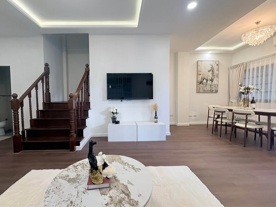 รูป [ให้เช่า🐶] ทาวน์โฮม 3 ชั้น : รัชดานิเวศน์ แยก 4 ห้วยขวาง | ใกล้ รร. KIS & Regent’s - รูปที่ 5/14