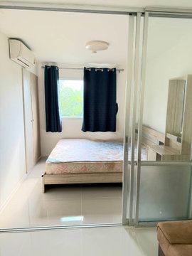 Lumpini township condo for rent.