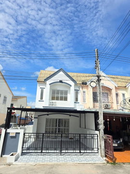ให้เช่าทาวน์โฮมรีโนวทใหม่ ม.ประภัสสรกรีนปาร์ค บ่อวิน ศรีราชา