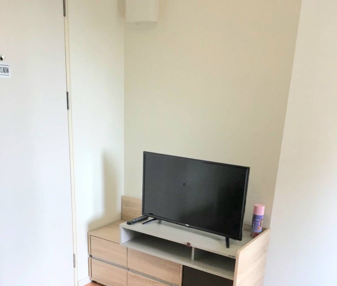 picture Lumpini township condo for rent. - 3/17
