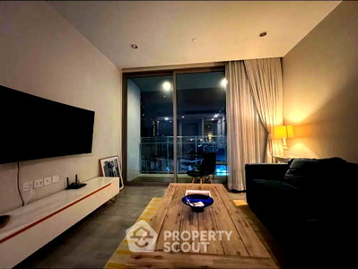 Condos for sale Watthana : 2-BR Condo at The Room Sukhumvit 69 near BTS Phra Khanong (ID 2952487)