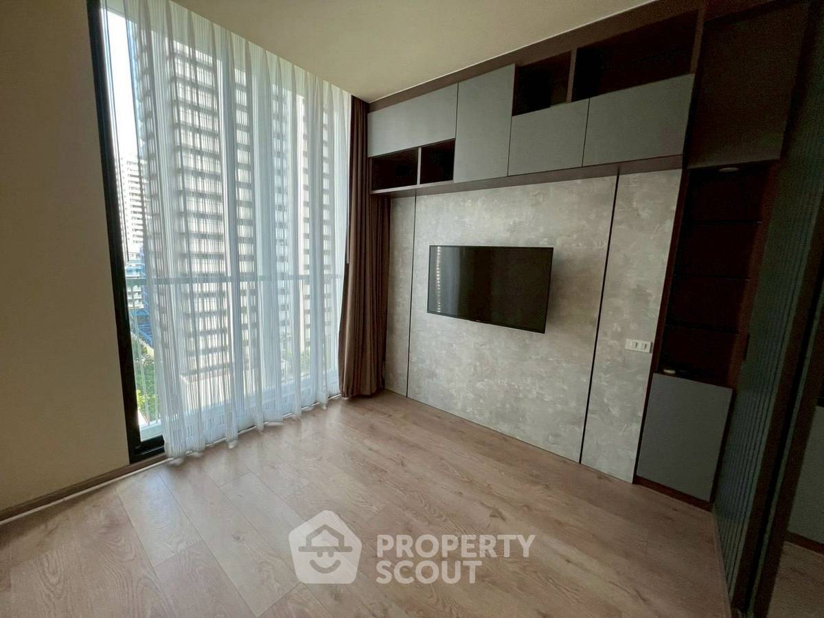picture 2-BR Condo at Noble Recole Sukhumvit 19 near MRT Sukhumvit (ID 2952772) - 2/6