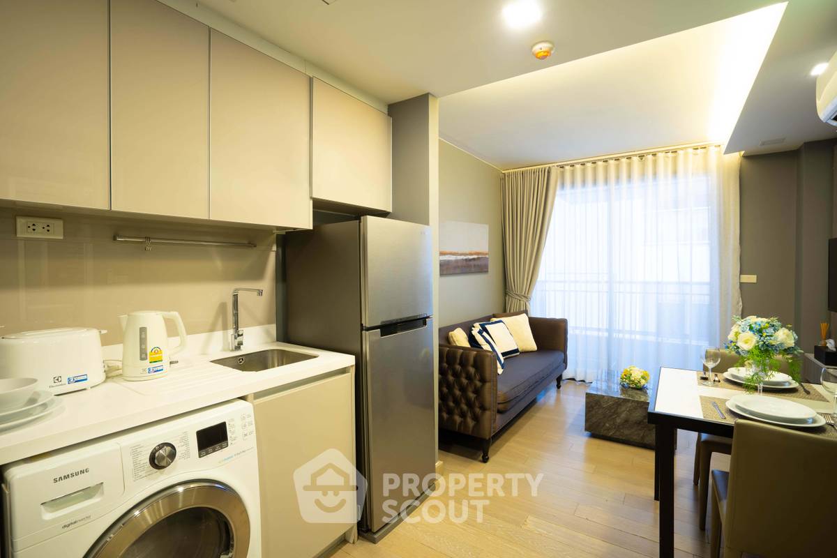 picture 1-BR Condo at Dazzle Sukhumvit 7 near BTS Nana (ID 1475129) - 4/7