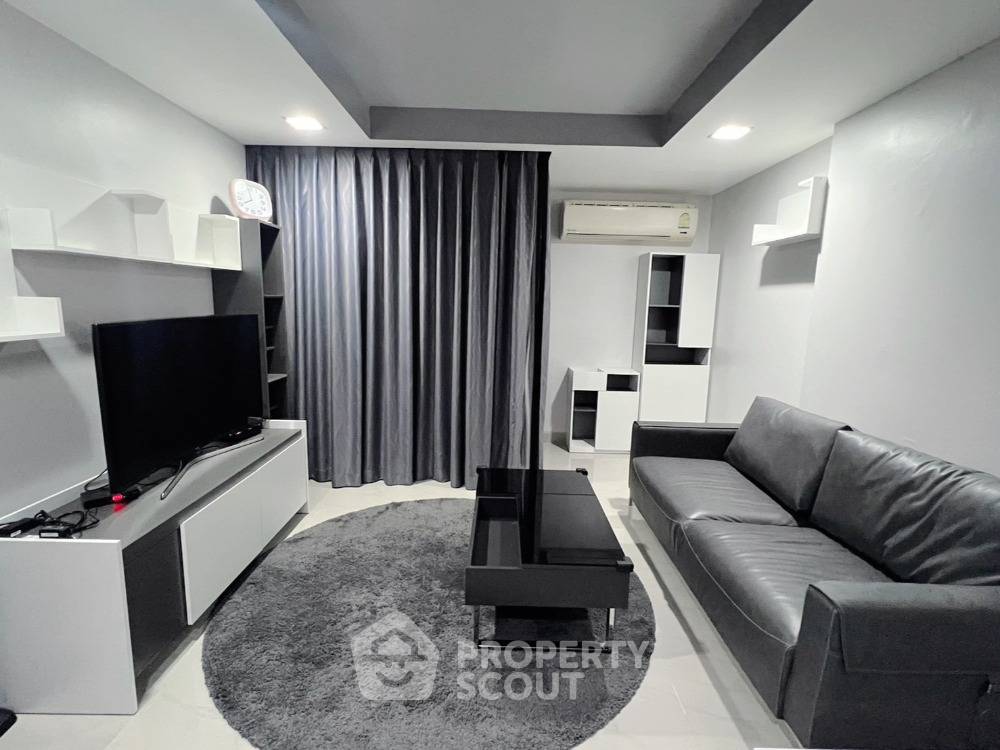 รูป คอนโด 1 ห้องนอน 44 ตร.ม. ที่ D Condo Ratchada 19 ใกล้ MRT รัชดาภิเษก 100 ม. (ID 1347446) - รูปที่ 1/17