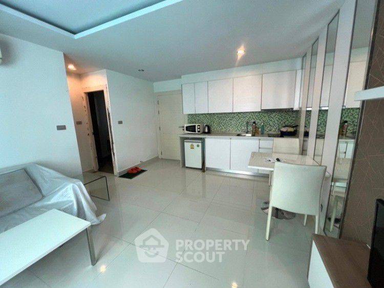 รูป คอนโด 1 ห้องนอน 40 ตร.ม. ขาย, อเมซอน เรสซิเดนซ์ พัทยา (ID 2450104) - รูปที่ 4/5