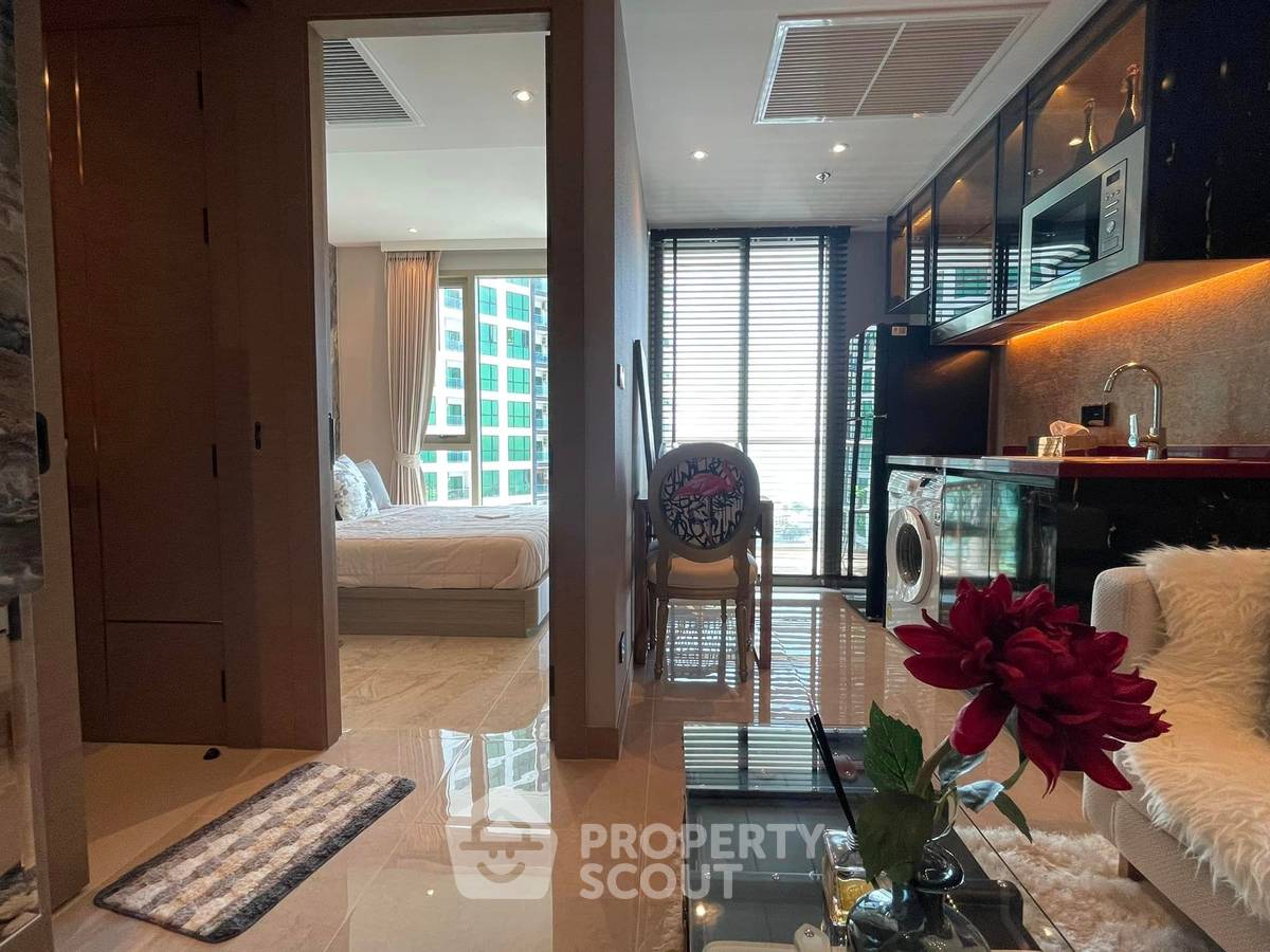 รูป คอนโด 1-ห้องนอน ที่ เดอะ ริเวียร่า โอเชี่ยน ไดร์ฟ ใกล้ หาดจอมเทียน (ID 1821481) - รูปที่ 4/11