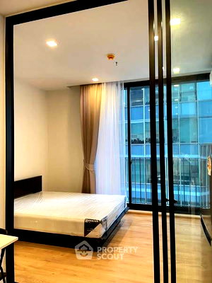 คอนโดให้เช่า : คอนโด 1-ห้องนอน ที่ โนเบิล อราวน์ อารีย์ ใกล้ BTS อารีย์ (ID 2355844)