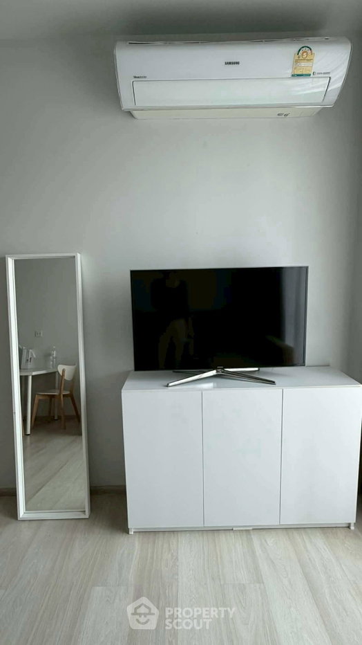 picture 1-BR Condo Life One Wireless, 16th Floor, Near BTS Phloen Chit (ID 2770473) - 12/15