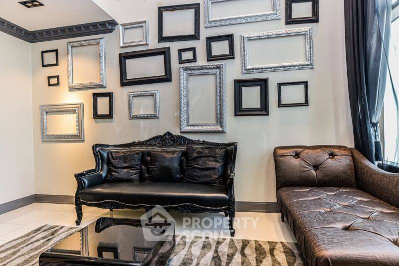 รูป ดูเพล็กซ์ 1-ห้องนอน ที่ ดิ เอ็มโพริโอ เพลส ใกล้ BTS พร้อมพงษ์ (ID 1348061) - รูปที่ 8/9