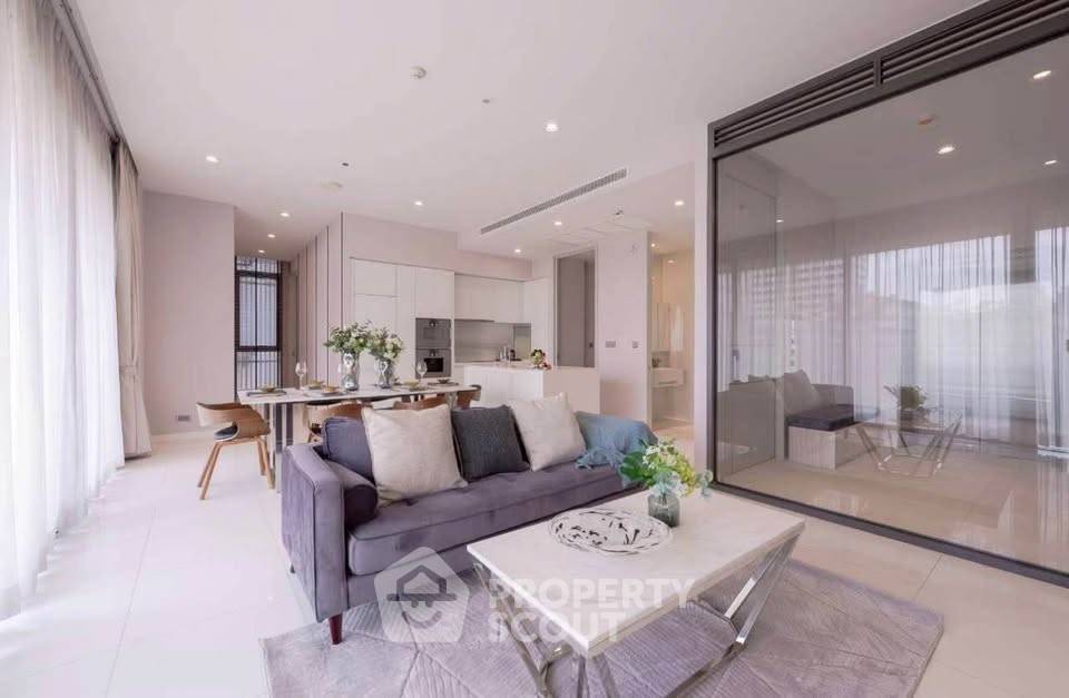 picture 2-BR Condo at Vittorio Sukhumvit 39 near BTS Phrom Phong (ID 2958339) - 7/18