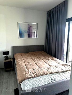 Condos for rent : 1-BR Condo For Rent At XT Ekkamai, 30 Sqm, BTS Thong Lor (ID 2180602)