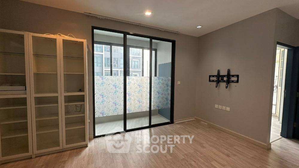 รูป คอนโด 2 ห้องนอน 42 ตร.ม. ราคาเหมาะสม Ideo Mobi Sathorn ใกล้ BTS กรุงธนบุรี 80 ม. (ID 1512238) - รูปที่ 1/9