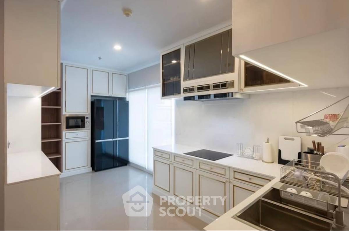 รูป เพ้นท์เฮ้าส์ 4-ห้องนอน ที่ ศุภาลัย เวลลิงตัน ใกล้ MRT ศูนย์วัฒนธรรมแห่งประเทศไทย (ID 1570985) - รูปที่ 13/15