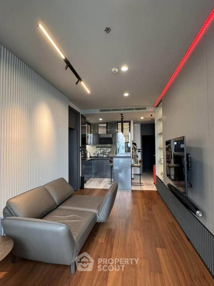 picture 1-BR Condo at Noble Ploenchit near BTS Phloen Chit (ID 2556315) - 1/12