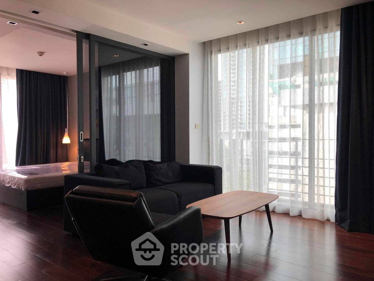 รูป คอนโด 1-ห้องนอน ที่ โนเบิล แอมเบียน สารสิน ใกล้ BTS ราชดำริ (ID 2802902) - รูปที่ 2/8