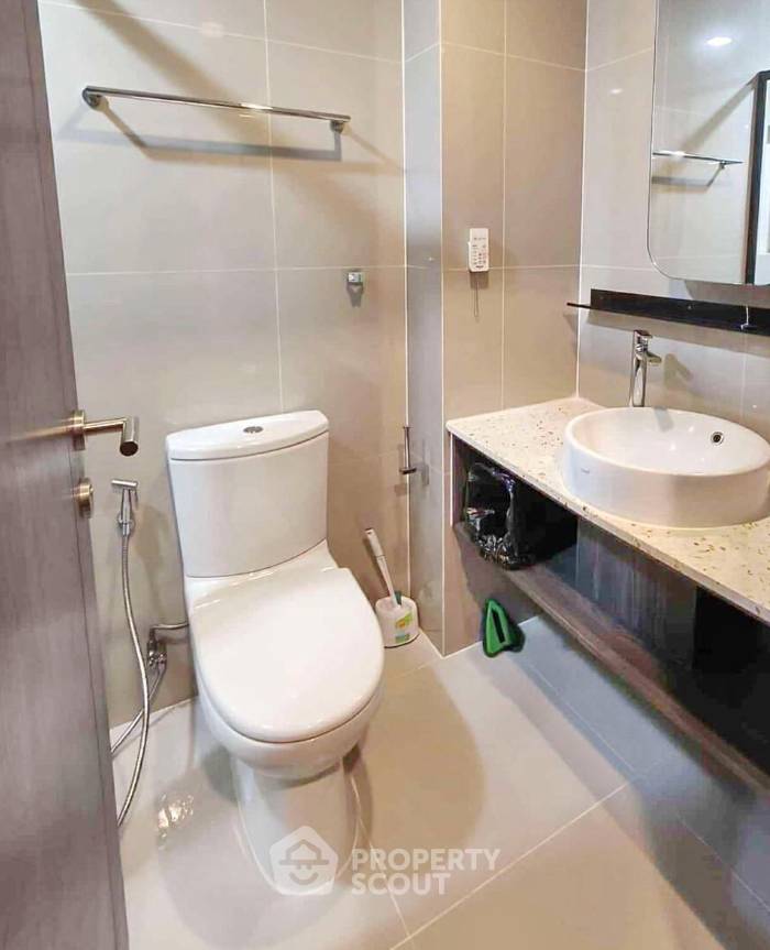 picture 1-BR Condo at XT Huaikhwang near MRT Huai Khwang (ID 2510024) - 3/5
