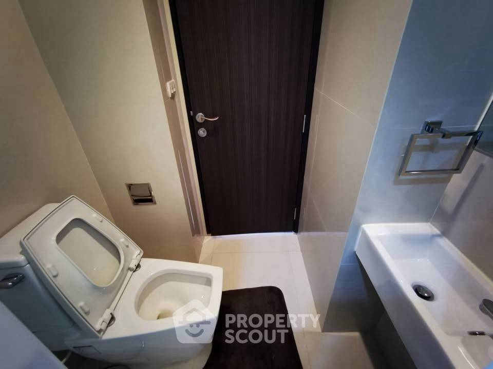 รูป คอนโด 1 ห้องนอน Rhythm Sukhumvit 44/1 ใกล้ BTS พระโขนง 70 ม. (ID 2957514) - รูปที่ 5/8