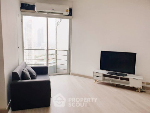 1-BR Condo at Baan Sathorn Chaopraya near BTS Krung Thon Buri (ID 785960)