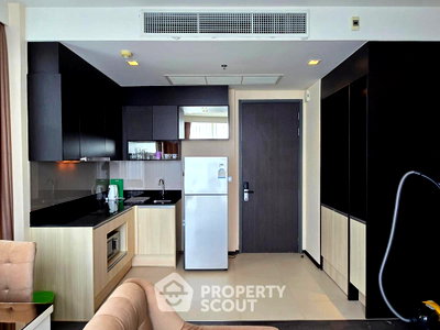 คอนโดให้เช่า : คอนโด 1-ห้องนอน ที่ ดิ เอดจ์ สุขุมวิท 23 ใกล้ MRT สุขุมวิท (ID 2743967)