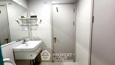 Condos for sale : Well-Priced 1-BR Condo At Life Sukhumvit 48, 30th Floor Near BTS Phra Khanong (ID 2432505)