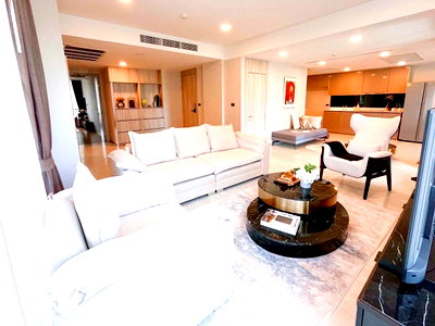 คอนโดให้เช่า : คอนโด 3-ห้องนอน ที่ ฟินน์ สุขุมวิท 31 ใกล้ MRT สุขุมวิท (ID 2069003)
