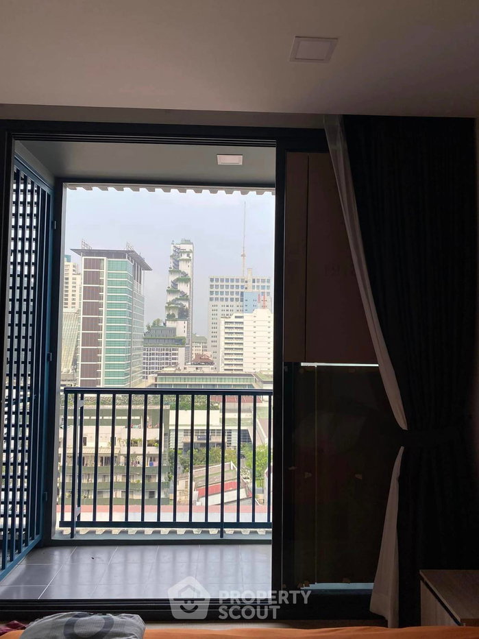 picture 1-BR Condo At XT Phayathai, 400m To BTS Phaya Thai (ID 1030950) - 9/11
