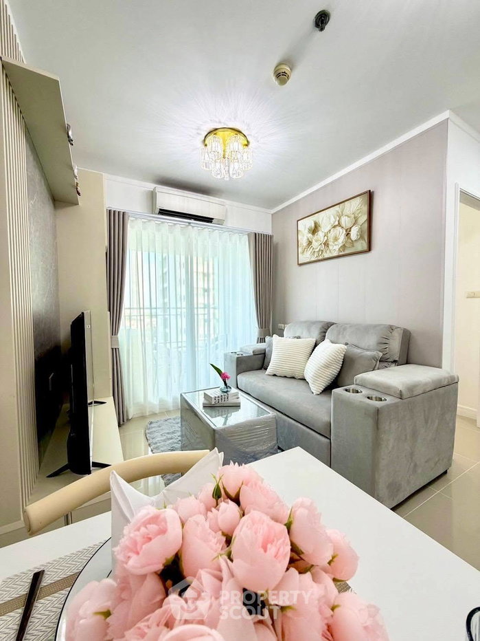 picture Condo 1-BR, Floor 10, 29 Sqm Lumpini Park Beach Jomtien (ID 2897660) - 2/9