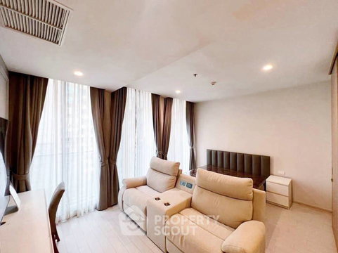 1-BR Condo at Noble Ploenchit near BTS Phloen Chit (ID 2869727)