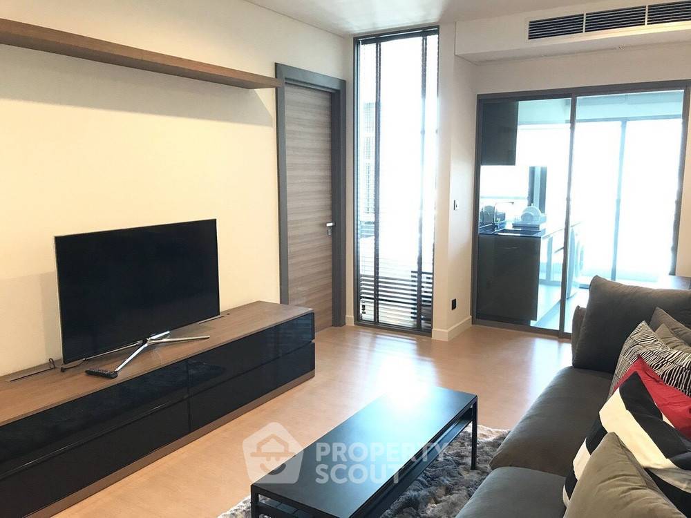 รูป คอนโด 1-ห้องนอน ที่ เดอะรูม เจริญกรุง 30 ใกล้ BTS สะพานตากสิน (ID 384362) - รูปที่ 1/11