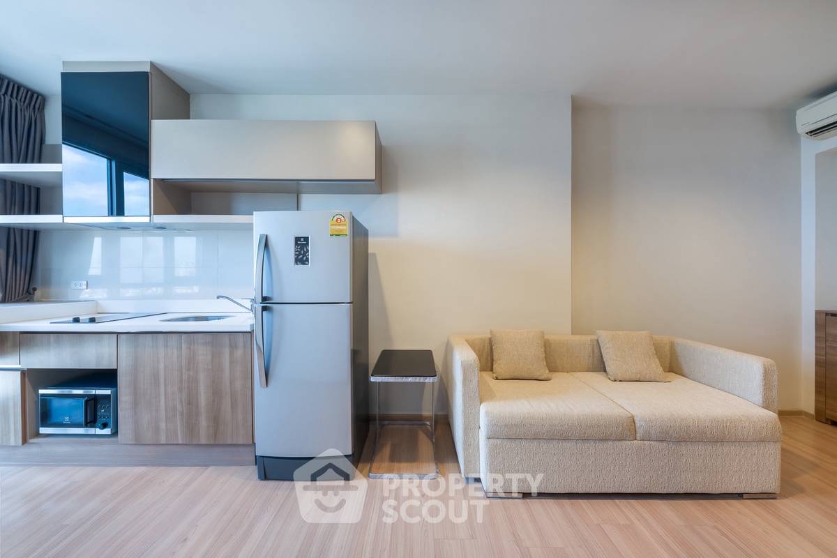 picture 1-BR Condo at Rhythm Sathorn near BTS Saphan Taksin (ID 2834119) - 8/20