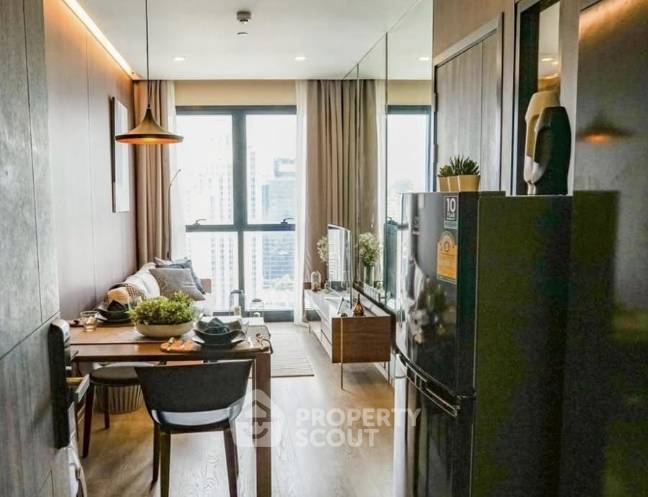 รูป คอนโด 1 ห้องนอน ชั้น 28 ขนาด 31 ตร.ม. Ashton Asoke ใกล้ MRT สุขุมวิท 70 ม. (ID 2899034) - รูปที่ 2/12