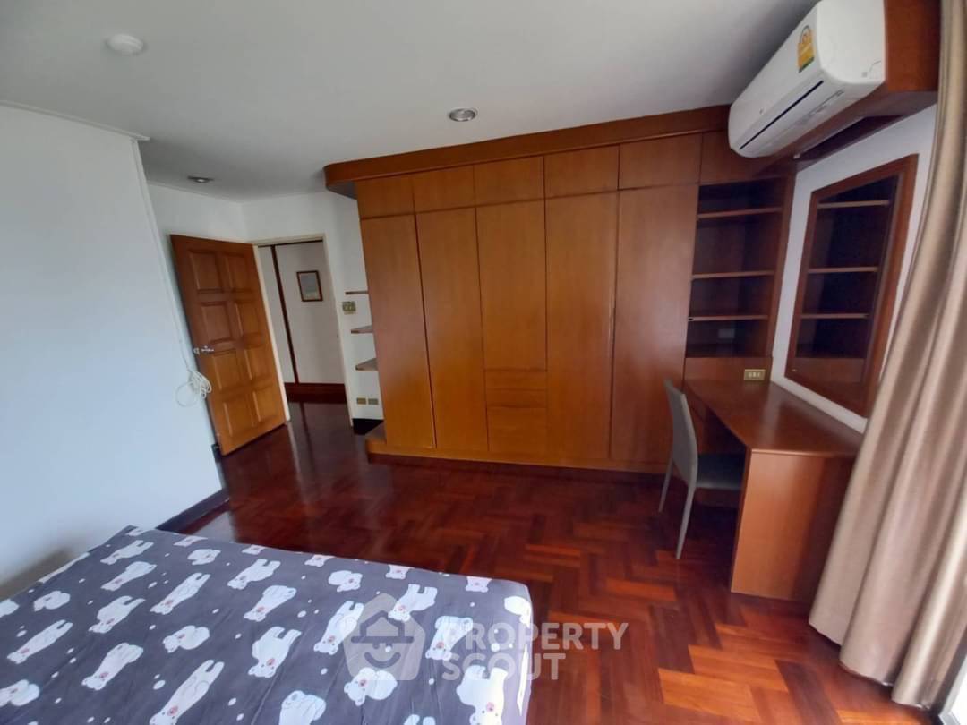 รูป คอนโด 2-ห้องนอน ที่ ริชมอนด์ พาเลส คอนโดมิเนียม ใกล้ BTS พร้อมพงษ์ (ID 1536006) - รูปที่ 8/9
